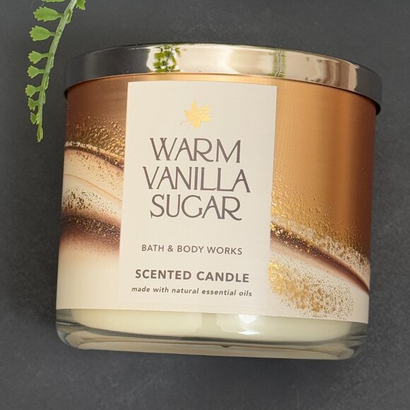 BBW Warm Vanilla Sugar Bath & Body Works 3 Wick Candle - Picture 5 of 10